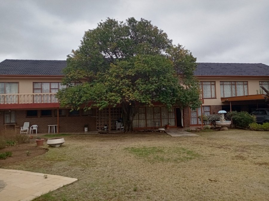 8 Bedroom Property for Sale in Roodewal Free State